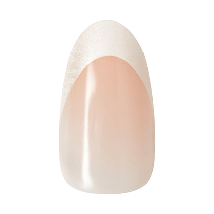 KISS imPRESS Press On Nails Almond, ‘Chills’, White, Medium, 30 Count