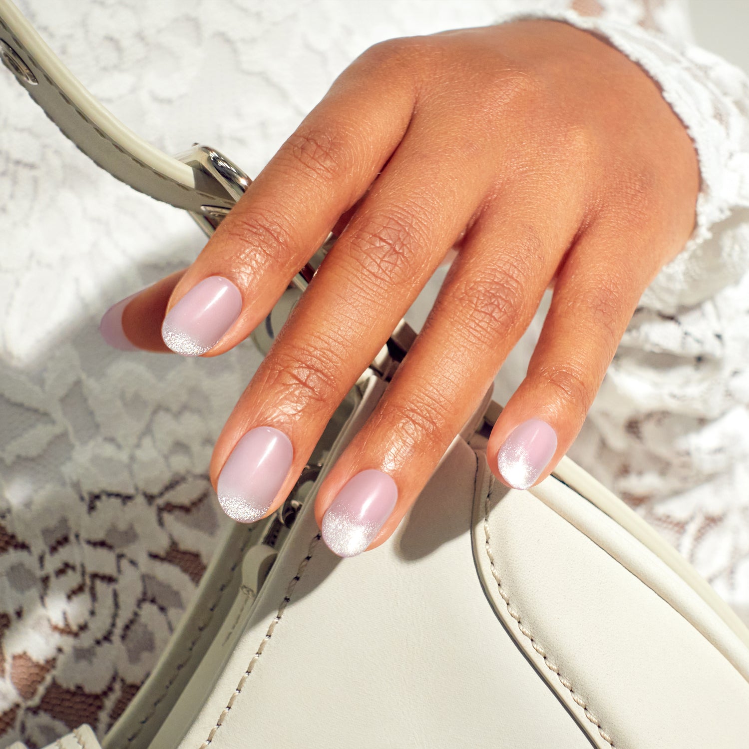 Kiss colorFX od Impress Press On Nails, „Diamond Drip“, fialové, krátke oválne, 30 kusov